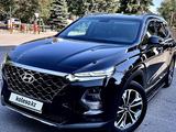 Hyundai Santa Fe 2019 года за 15 000 000 тг. в Алматы