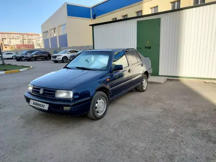 Volkswagen Vento 1993 года за 1 350 000 тг. в Караганда