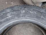 Шина 215.60.17 екі штук 15000 тг. за 15 000 тг. в Атырау