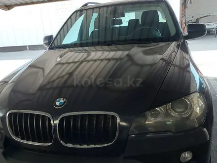 BMW X5 2008 года за 7 000 000 тг. в Караганда