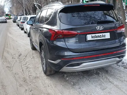 Hyundai Santa Fe 2021 года за 15 100 000 тг. в Алматы – фото 5