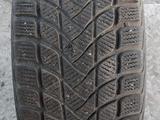 Покрышки зимние липучка за 65 000 тг. в Алматы