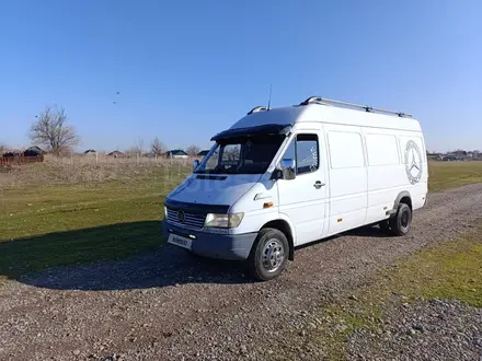 Mercedes-Benz  Sprinter 1998 года за 7 500 000 тг. в Кордай