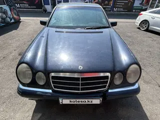 Mercedes-Benz E 280