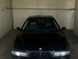 BMW 528 1999 года за 3 300 000 тг. в Актау – фото 2
