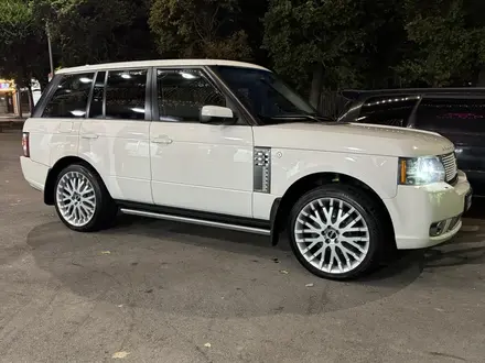Land Rover Range Rover 2008 года за 11 000 000 тг. в Алматы – фото 10
