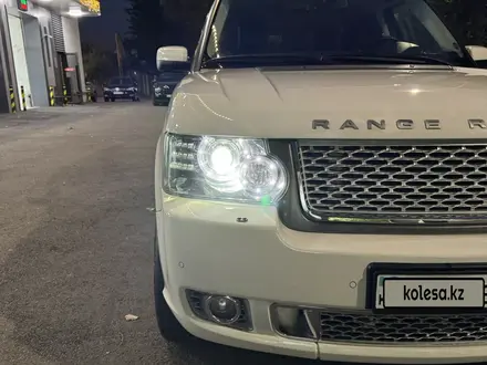 Land Rover Range Rover 2008 года за 11 000 000 тг. в Алматы – фото 4