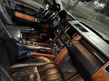 Land Rover Range Rover 2008 года за 11 000 000 тг. в Алматы – фото 19