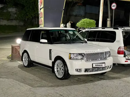 Land Rover Range Rover 2008 года за 11 000 000 тг. в Алматы – фото 2