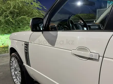 Land Rover Range Rover 2008 года за 11 000 000 тг. в Алматы – фото 9