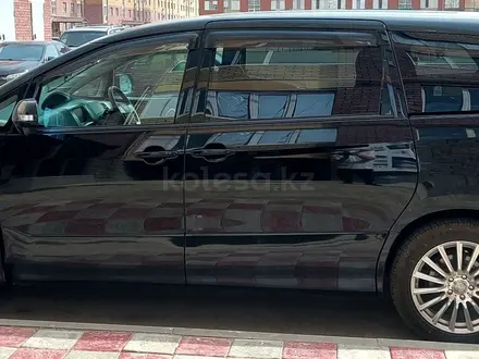 Toyota Estima 2010 года за 7 700 000 тг. в Атырау – фото 2