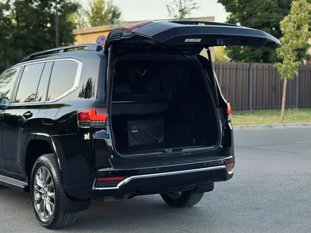 Toyota Land Cruiser 2023 года за 60 000 000 тг. в Шымкент – фото 7
