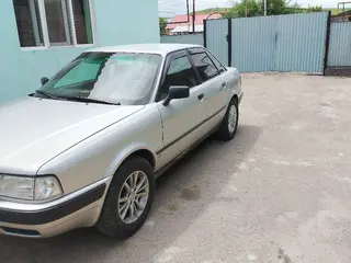 Audi 80, 1992