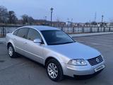 Volkswagen Passat 2004 годаfor2 700 000 тг. в Тараз