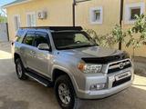 Toyota 4Runner 2011 годаүшін14 000 000 тг. в Жанаозен – фото 4
