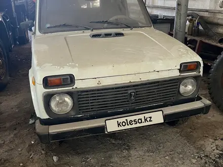 ВАЗ (Lada) Lada 2121 2001 года за 79 000 тг. в Петропавловск