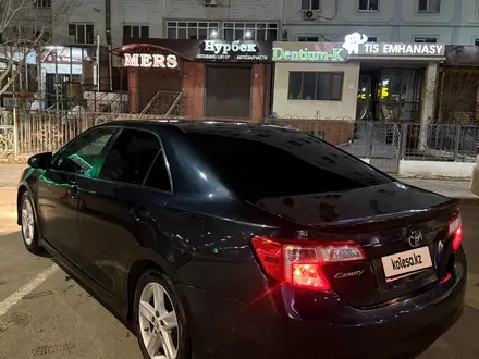 Toyota Camry 2014 года за 5 200 000 тг. в Атырау – фото 2