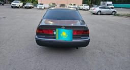 Toyota Camry 1999 года за 2 600 000 тг. в Астана – фото 4
