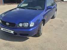 Toyota Corolla, 2001