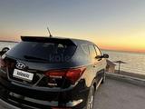 Hyundai Santa Fe 2018 года за 11 000 000 тг. в Караганда – фото 4