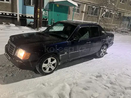 Mercedes-Benz E 280 1993 года за 1 300 000 тг. в Караганда – фото 5