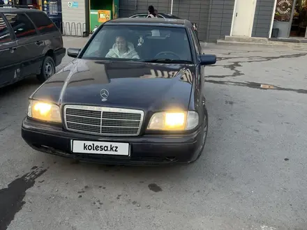 Mercedes-Benz C 180 1996 года за 1 730 000 тг. в Тараз