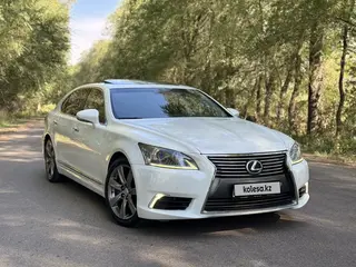 Lexus LS 460