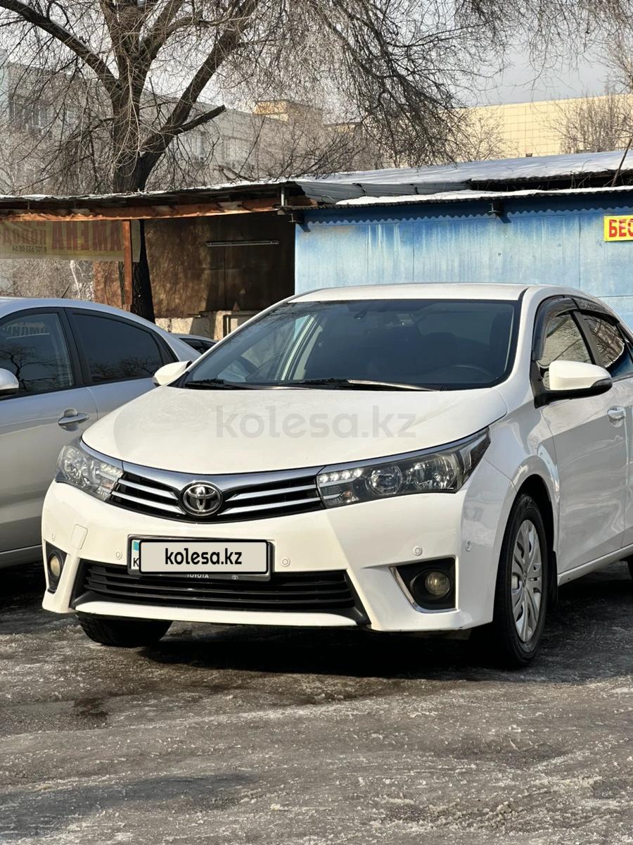 Toyota Corolla 2013 г.