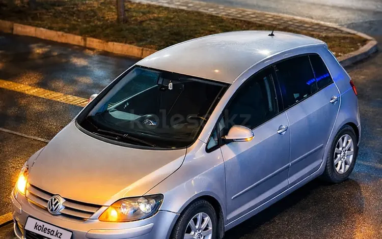 Volkswagen Golf 2005 года за 2 900 000 тг. в Алматы