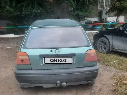 Volkswagen Golf 1994 года за 800 000 тг. в Семей – фото 8