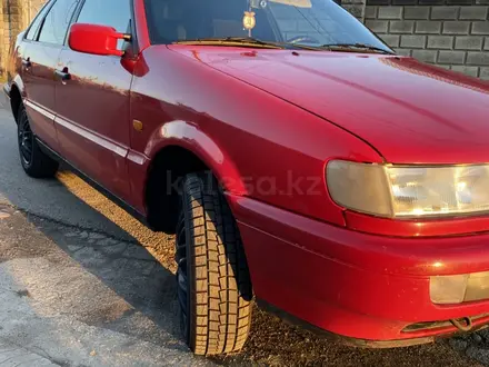 Volkswagen Passat 1994 года за 1 382 781 тг. в Алматы – фото 5