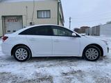 Chevrolet Cruze 2015 годаүшін3 800 000 тг. в Костанай – фото 3