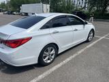 Hyundai Sonata 2010 годаүшін5 000 000 тг. в Алматы – фото 3