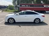 Hyundai Sonata 2010 годаүшін5 000 000 тг. в Алматы – фото 5
