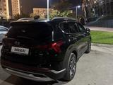 Hyundai Santa Fe 2023 года за 16 800 000 тг. в Алматы – фото 3