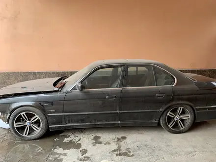 BMW 520 1993 года за 1 600 000 тг. в Туркестан – фото 2