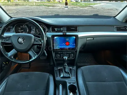 Skoda Superb 2013 года за 5 200 000 тг. в Астана – фото 12