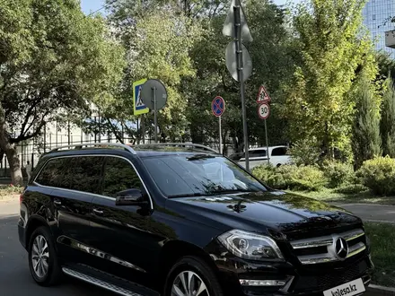 Mercedes-Benz GL 500 2013 года за 17 690 000 тг. в Алматы – фото 4