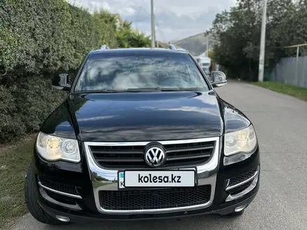 Volkswagen Touareg 2010 года за 8 000 000 тг. в Алматы – фото 7