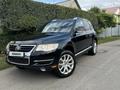 Volkswagen Touareg 2010 годаfor8 000 000 тг. в Алматы – фото 8