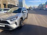 Toyota RAV4 2022 года за 15 000 000 тг. в Астана – фото 3