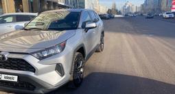 Toyota RAV4 2022 года за 14 500 000 тг. в Астана – фото 3