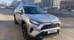 Toyota RAV4 2022 года за 14 500 000 тг. в Астана – фото 2