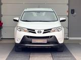 Toyota RAV4 2015 года за 8 800 000 тг. в Астана – фото 2