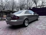 Mercedes-Benz CLK 200 2003 года за 5 800 000 тг. в Алматы – фото 4