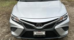 Toyota Camry 2018 года за 9 000 000 тг. в Костанай