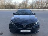 Toyota Camry 2019 года за 13 500 000 тг. в Караганда