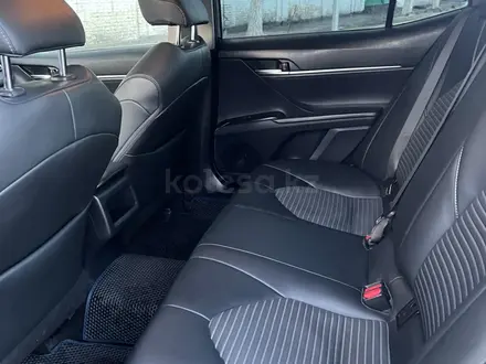Toyota Camry 2019 года за 13 500 000 тг. в Караганда – фото 6