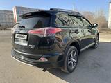 Toyota RAV4 2015 года за 10 700 000 тг. в Усть-Каменогорск – фото 5