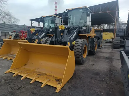 XCMG  Погрузчик фронтальный XCMG LW330KZ 2025 года в Астана – фото 7